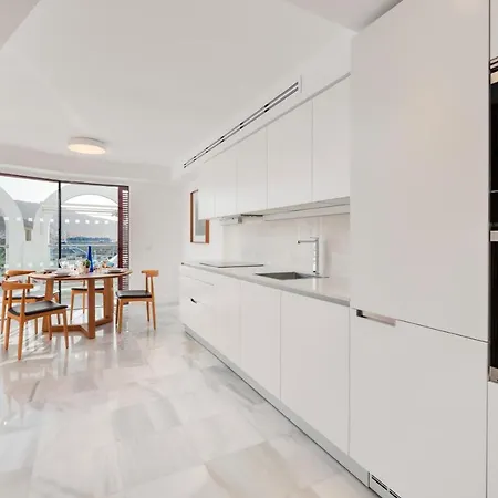 Tower Suites By Upper Luxury Housing - Parque Santiago Lägenhet